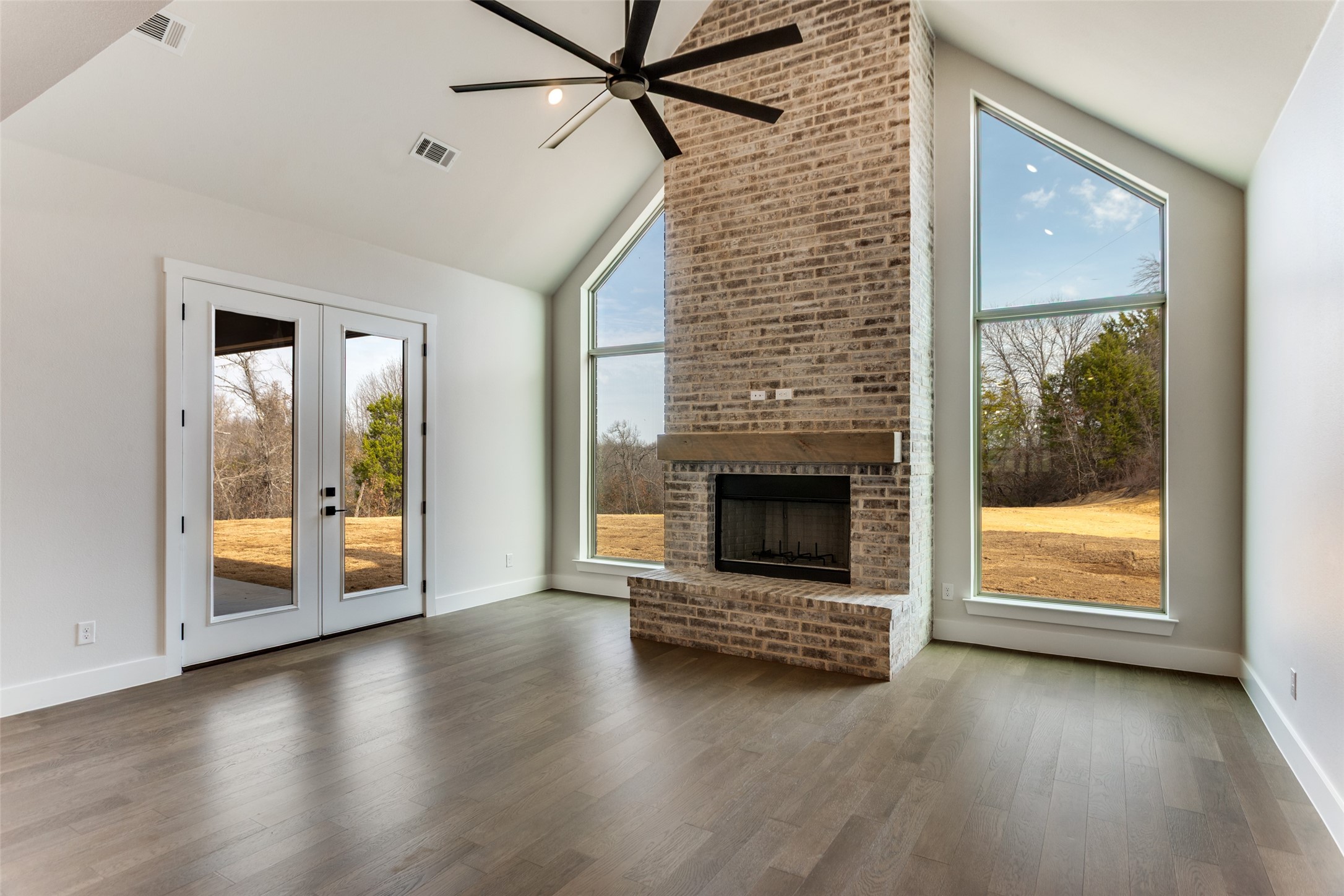 521 Aermotor Loop Weatherford TX 76085