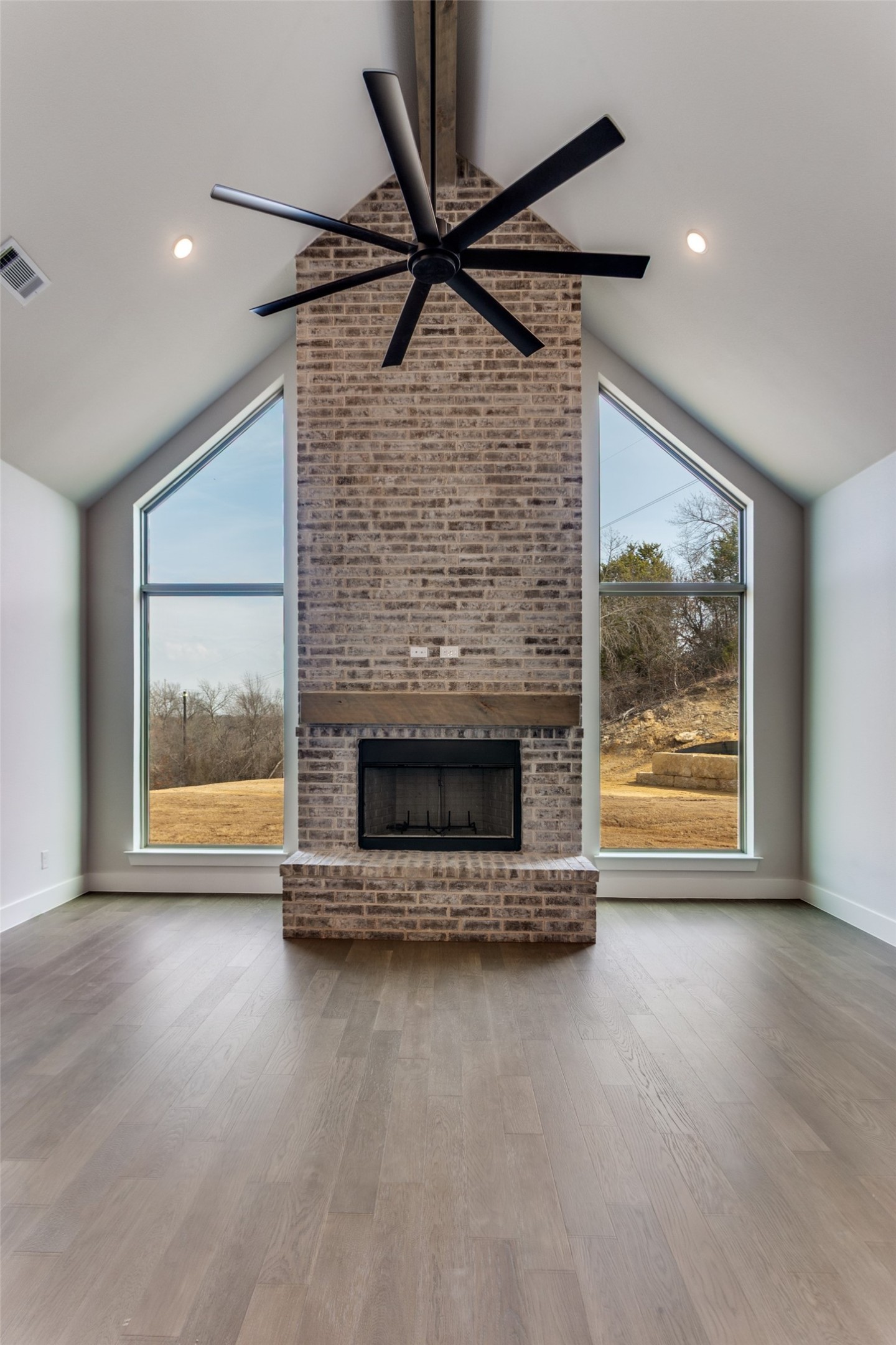 521 Aermotor Loop Weatherford TX 76085