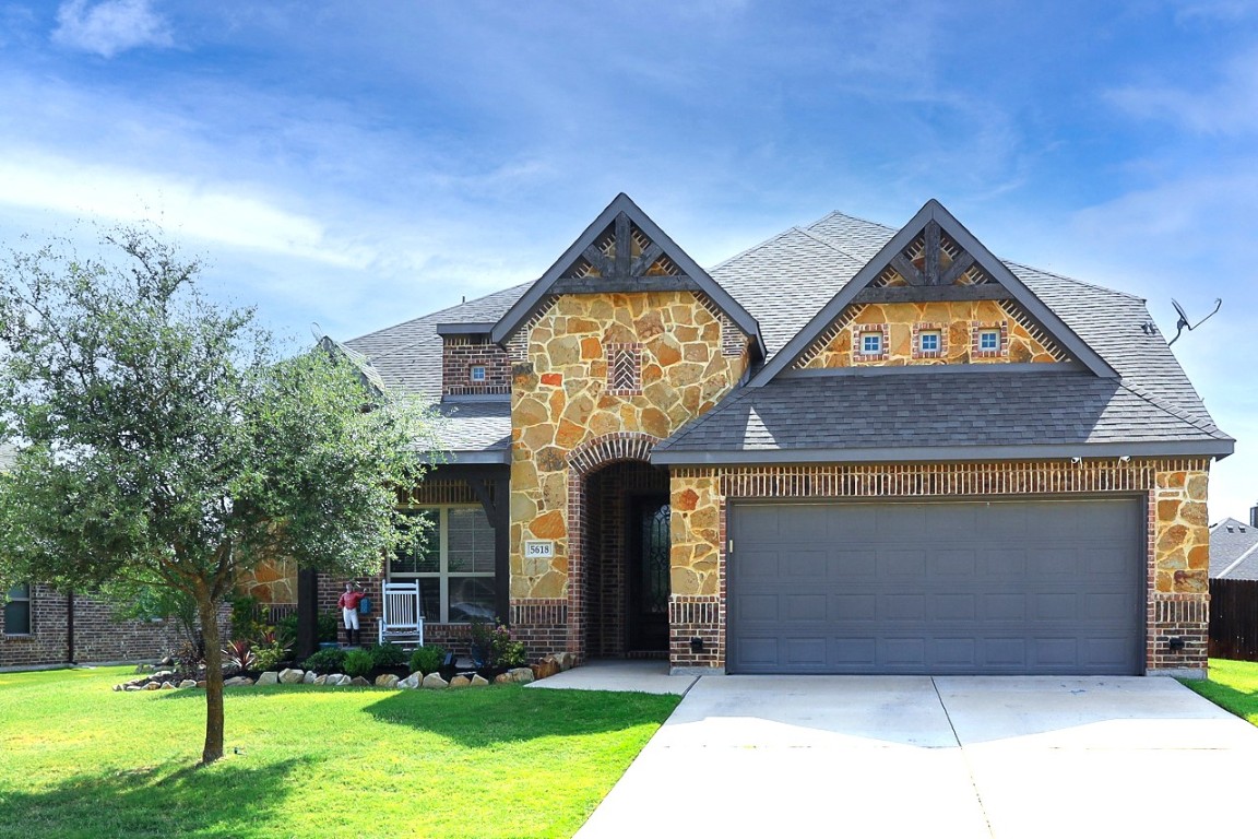 5618 Iceberg Court Midlothian TX 76065