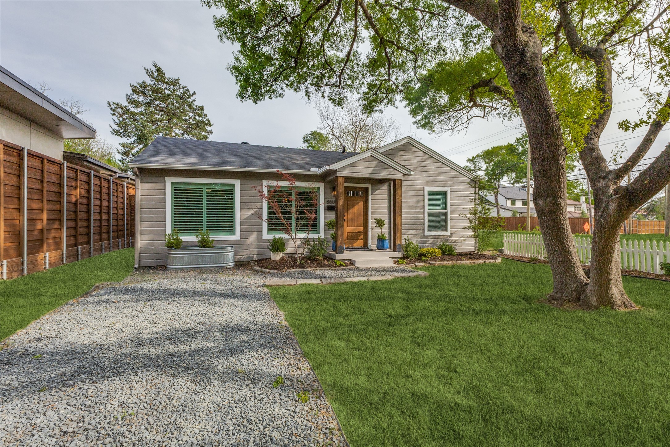 8608 Redondo Drive Dallas TX 75218