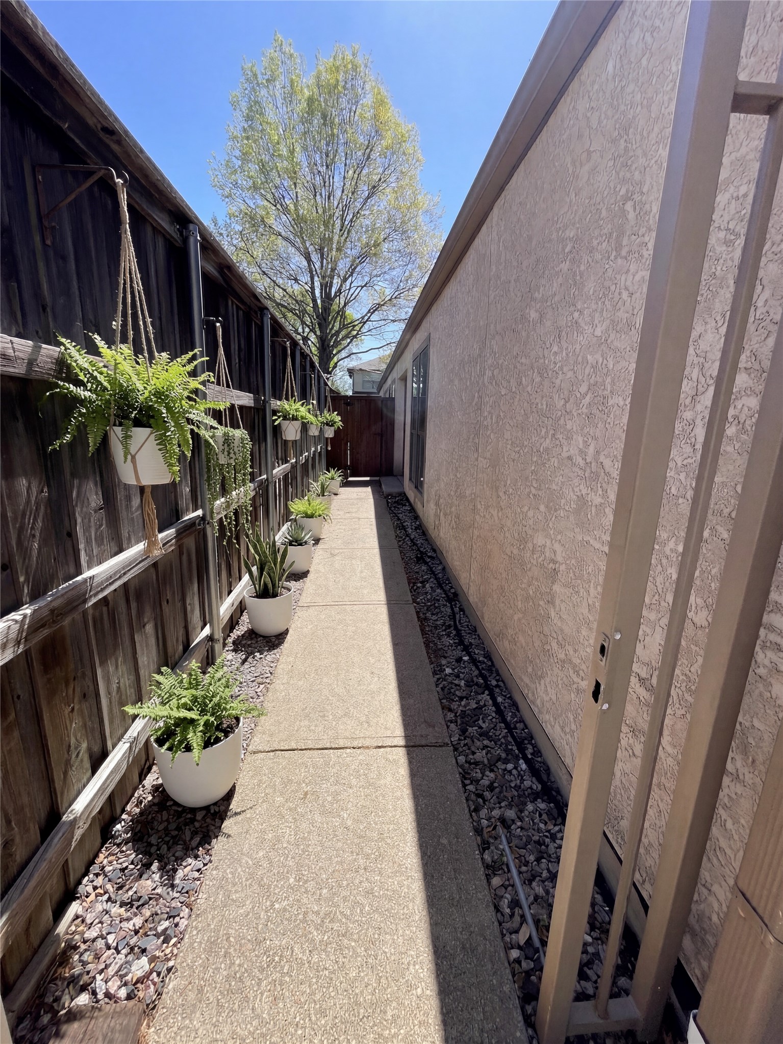 6228 Winton Street Dallas TX 75214