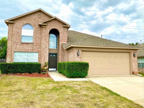 906 Santa Fe Drive Saginaw TX 76131