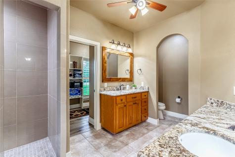 136 Oakwood Court Lakeside TX 76135