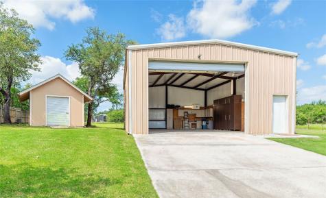 136 Oakwood Court Lakeside TX 76135
