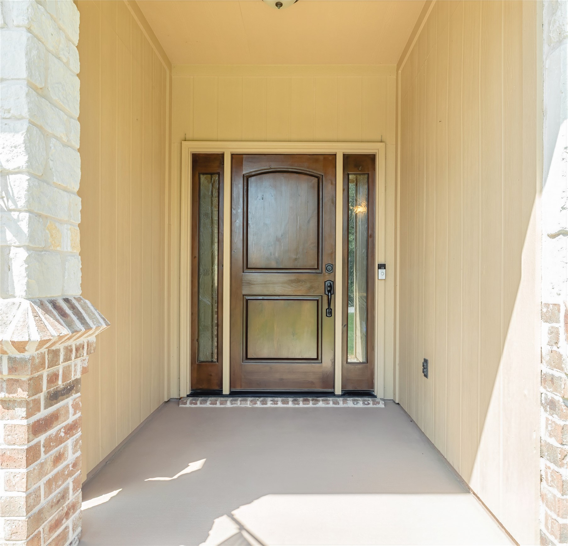 136 Oakwood Court Lakeside TX 76135