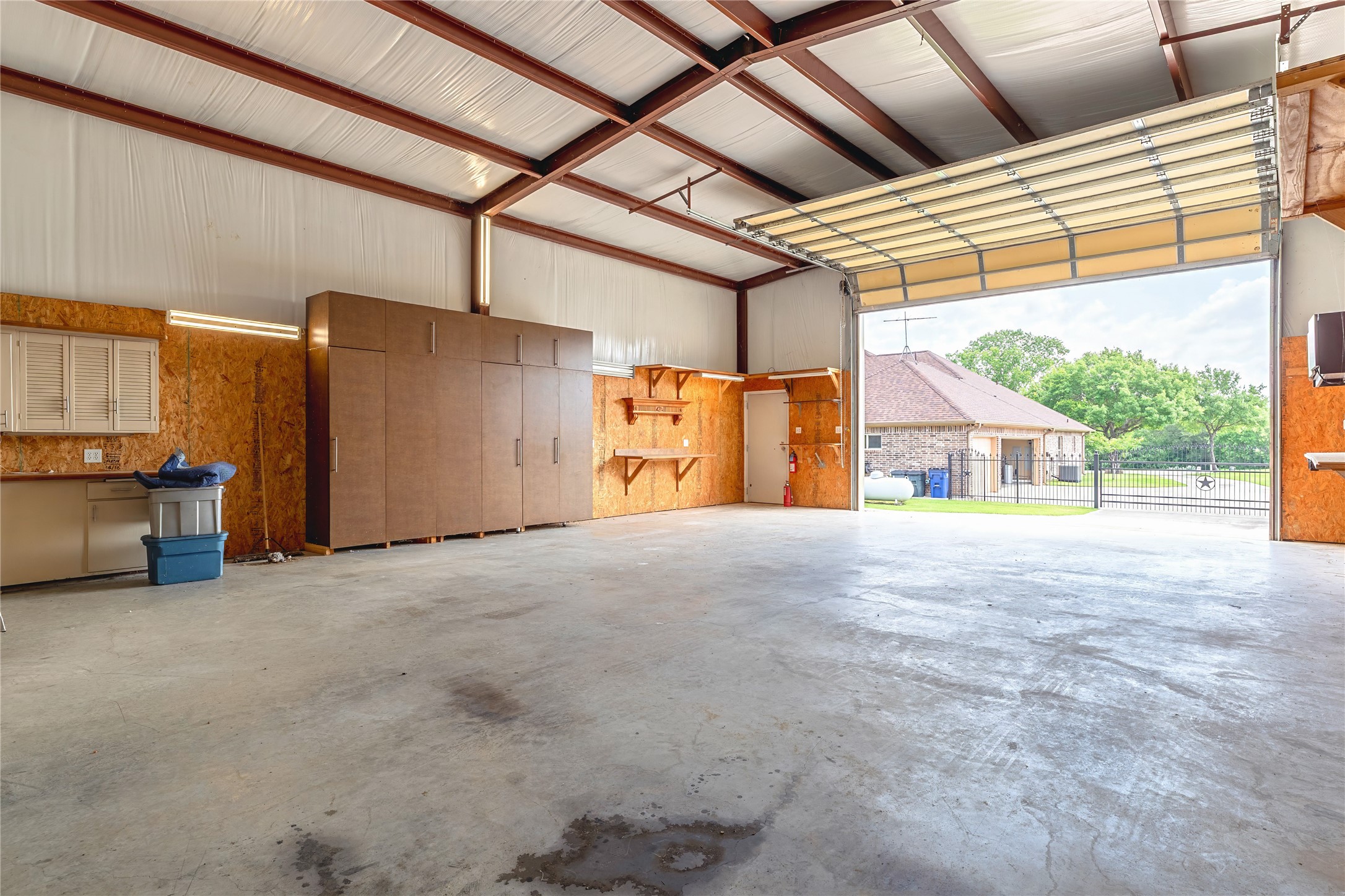 136 Oakwood Court Lakeside TX 76135