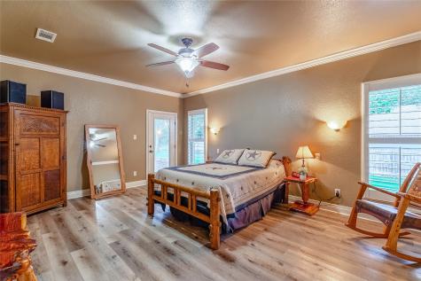 136 Oakwood Court Lakeside TX 76135