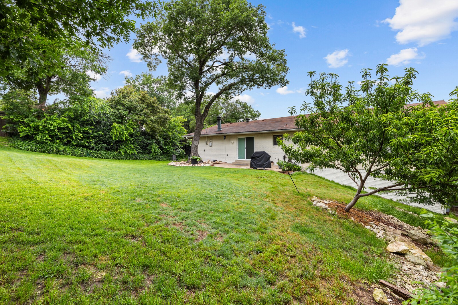 420 Brookwood Drive Woodway TX 76712