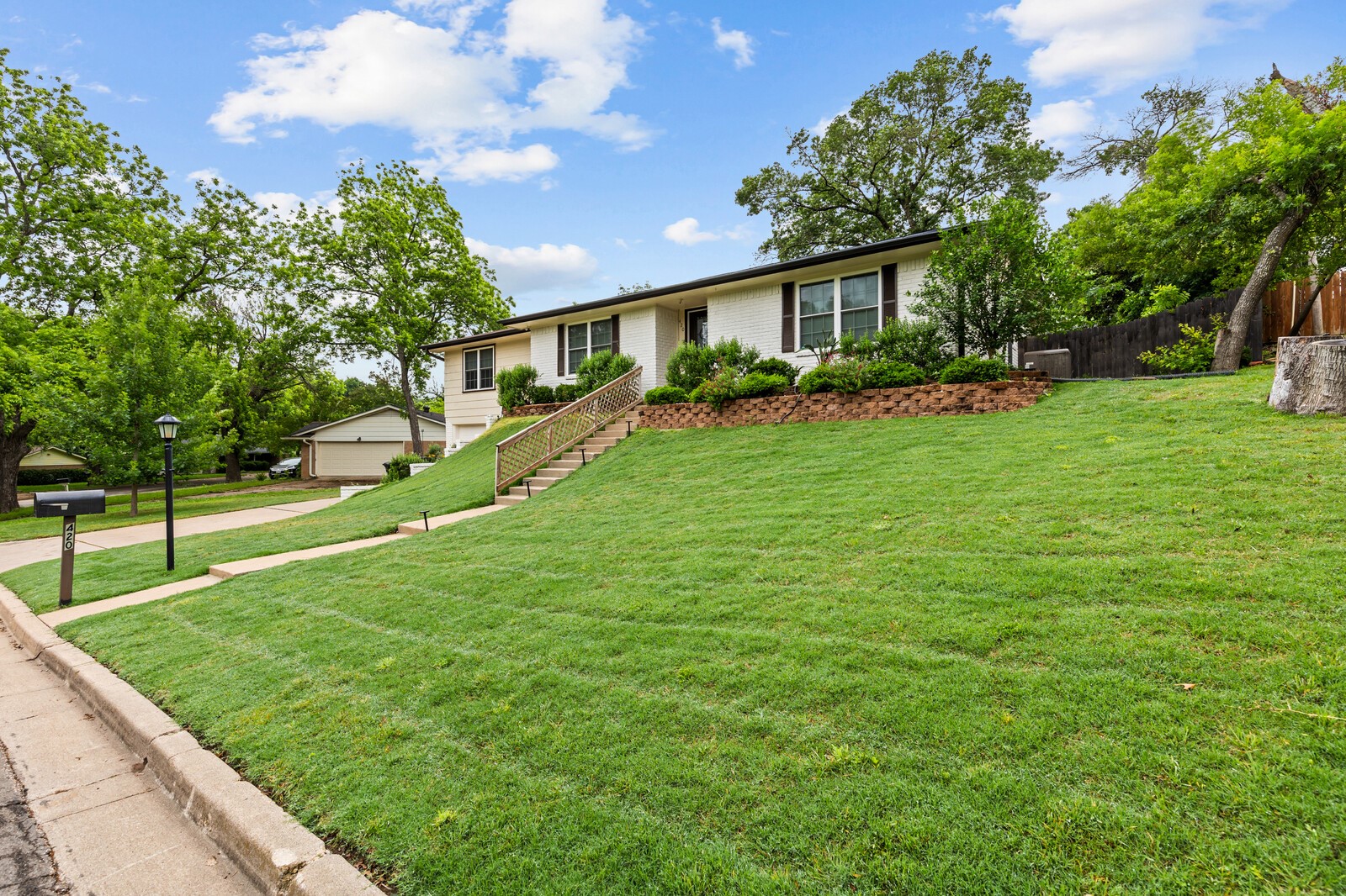 420 Brookwood Drive Woodway TX 76712