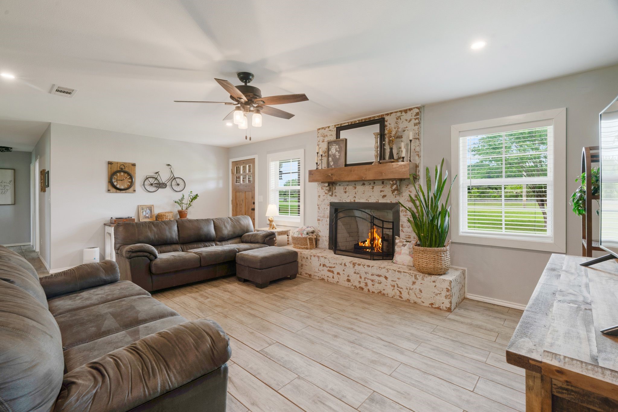 4781 Farm Road 79 Paris TX 75460