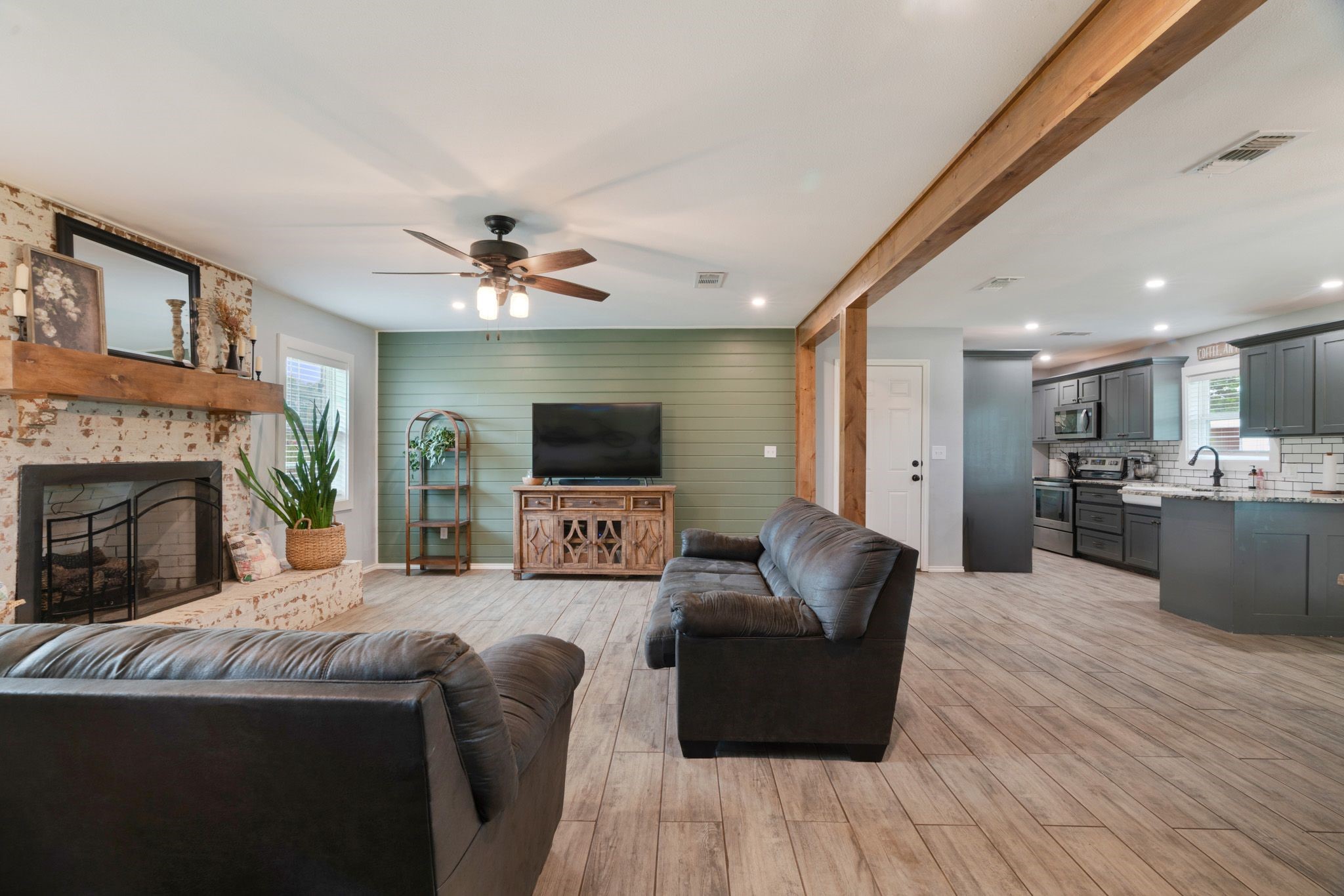 4781 Farm Road 79 Paris TX 75460