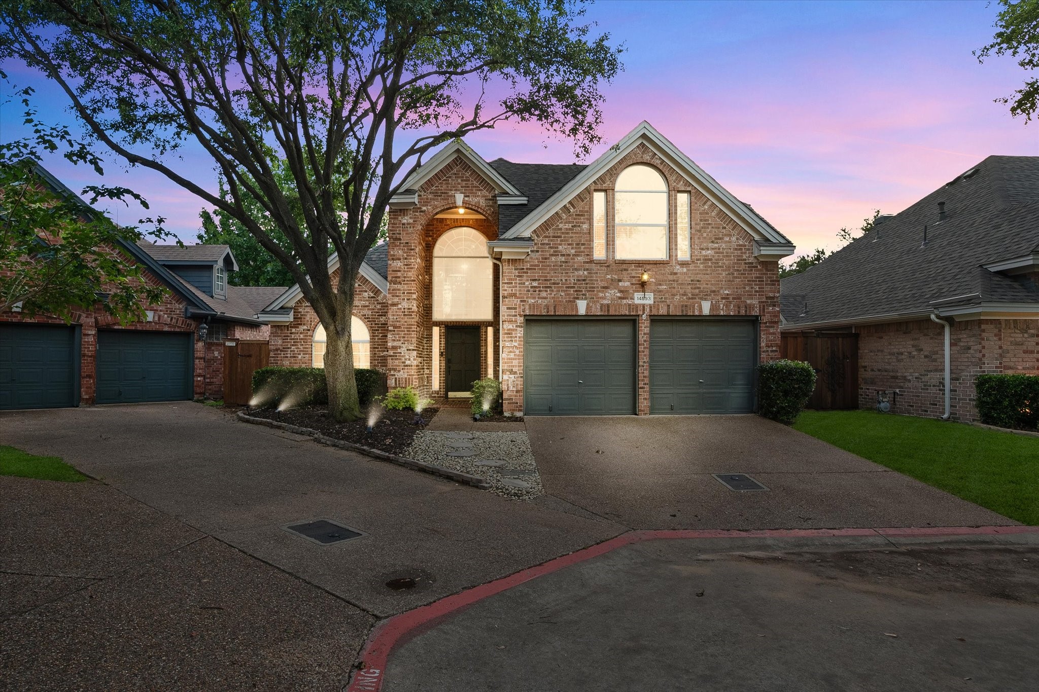 14593 Princeton Court Addison TX 75001