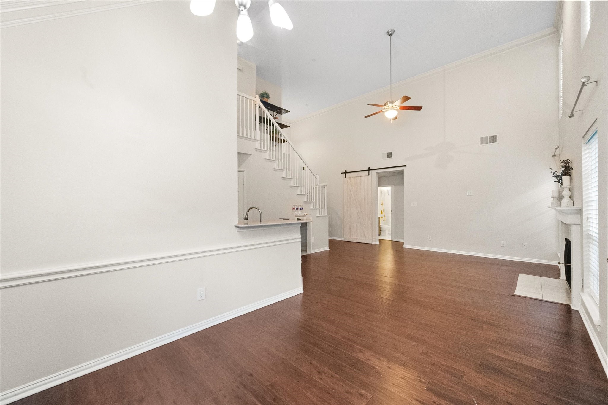 14593 Princeton Court Addison TX 75001