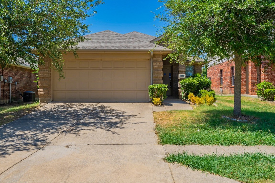 1209 Silver Maple Lane Royse City TX 75189