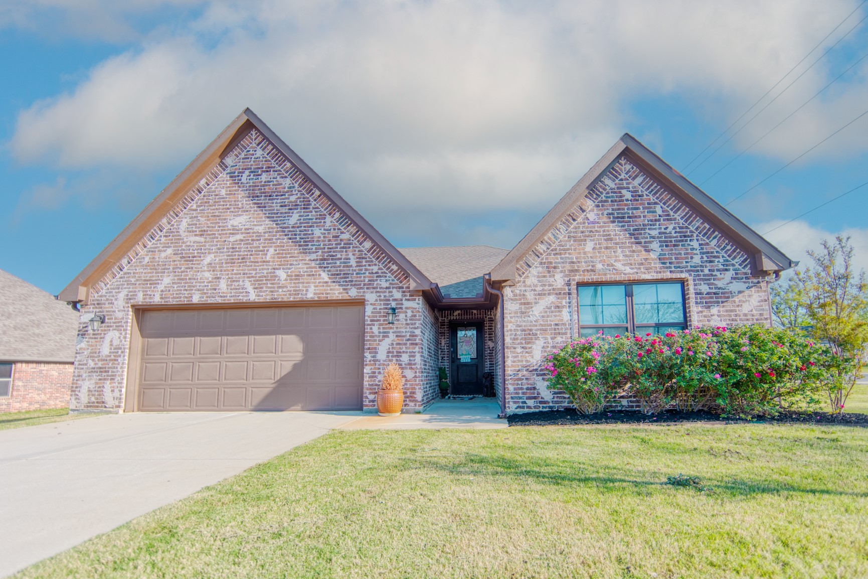 100 Prairie Grass Drive Whitesboro TX 76273