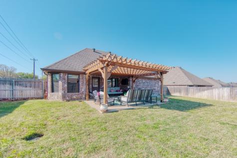 100 Prairie Grass Drive Whitesboro TX 76273