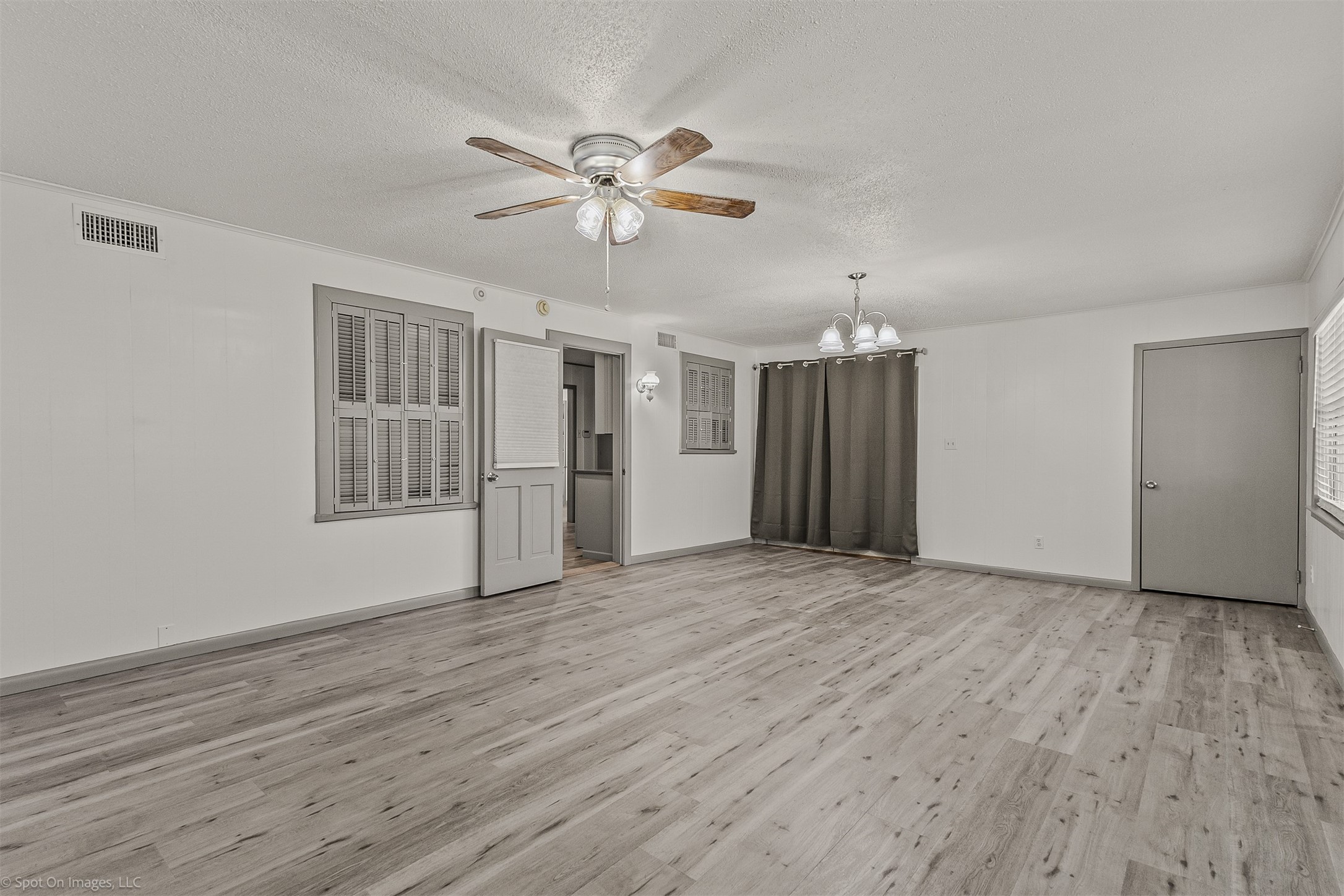 1401 N Rockwall Avenue Terrell TX 75160