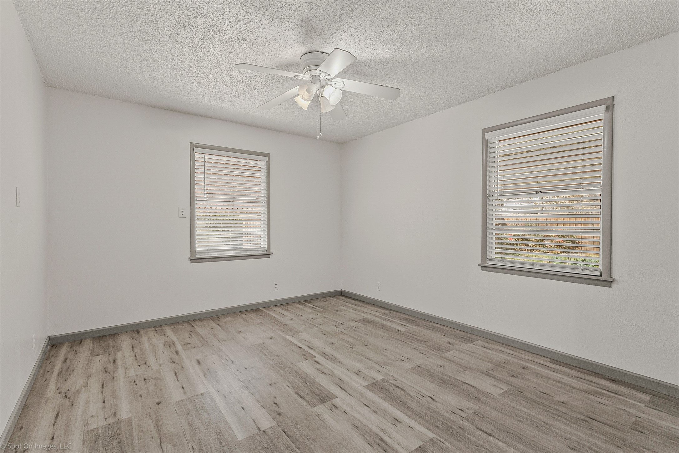 1401 N Rockwall Avenue Terrell TX 75160