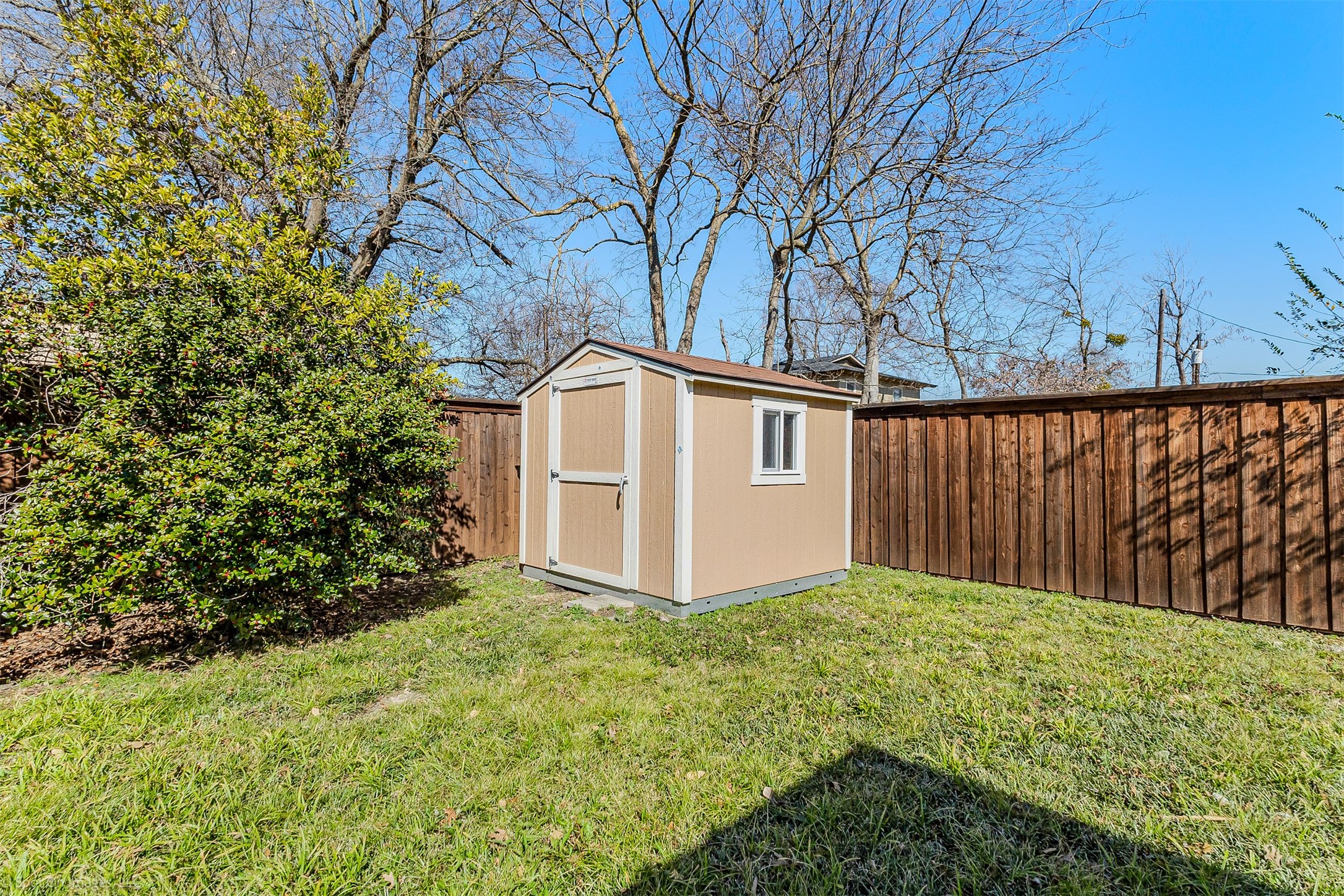 1401 N Rockwall Avenue Terrell TX 75160