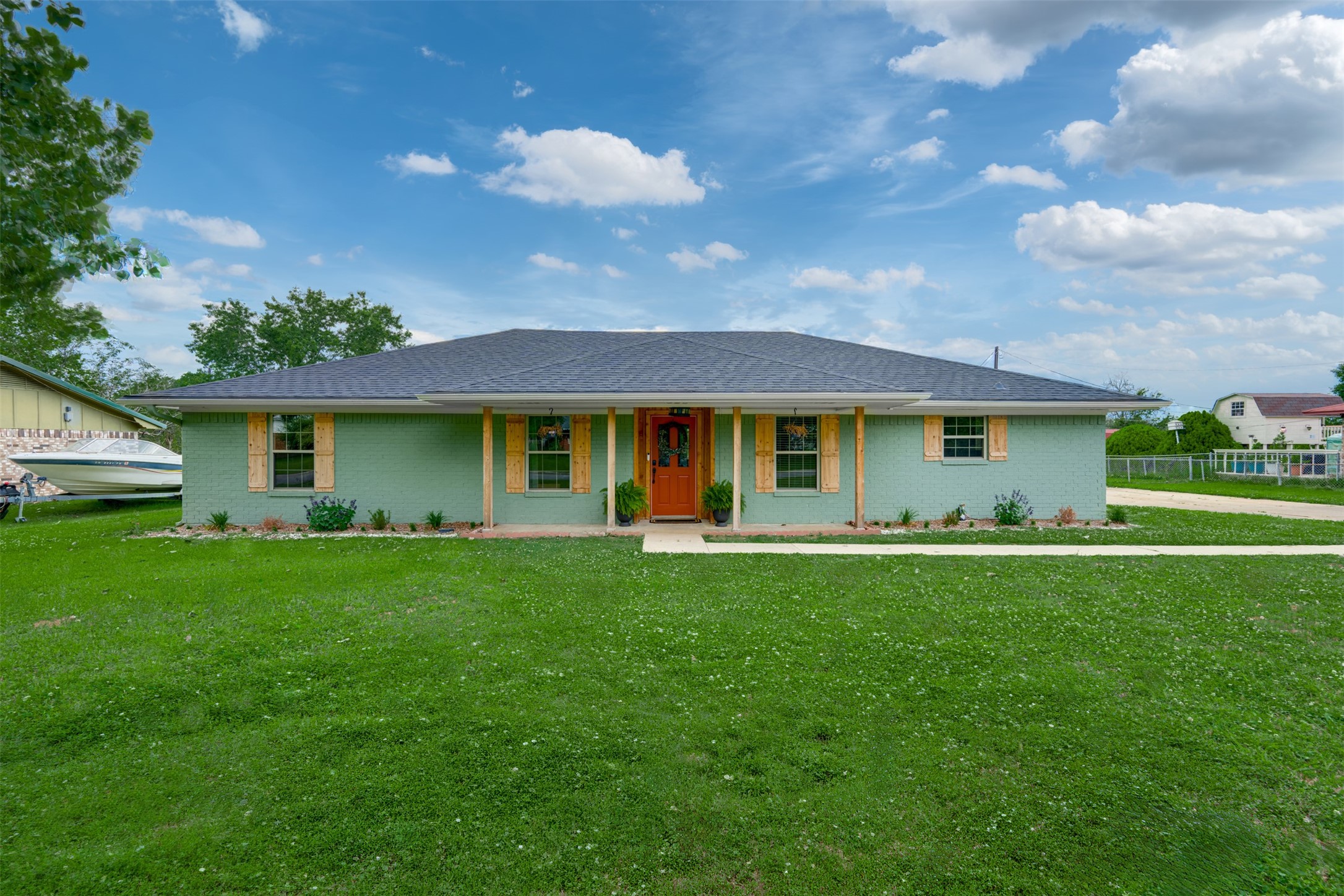 2770 40th Street SE Paris TX 75462