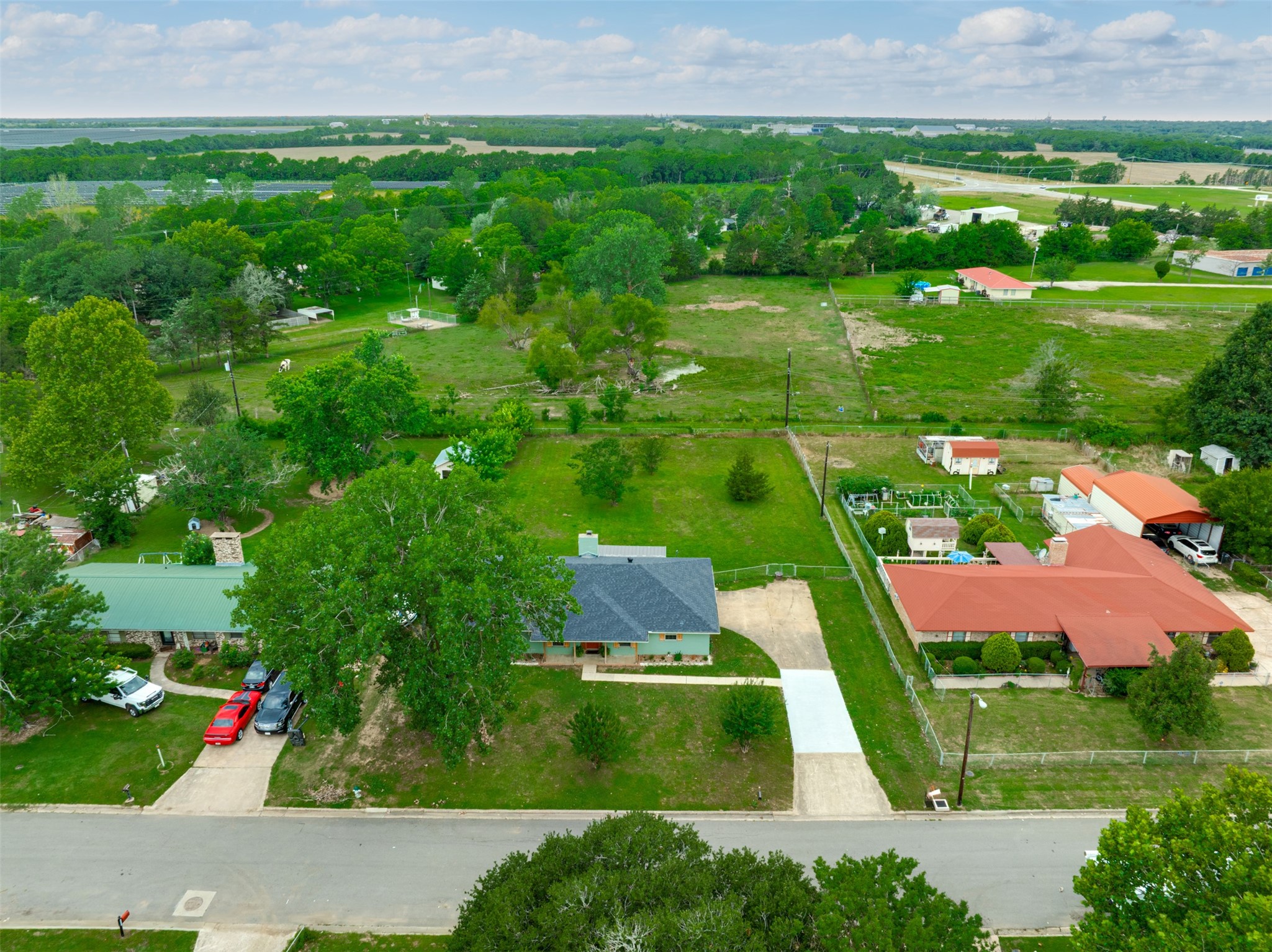 2770 40th Street SE Paris TX 75462