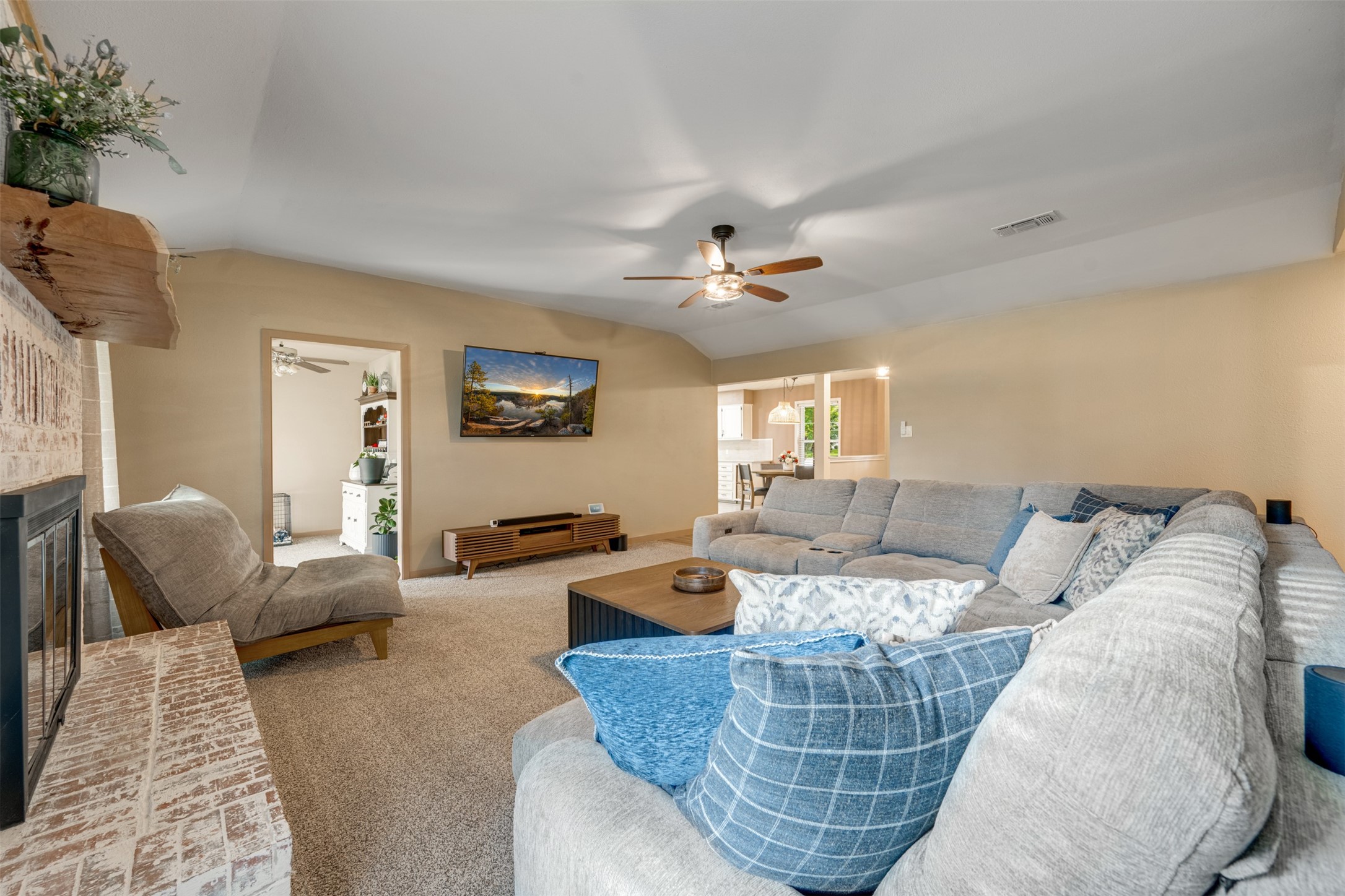 2770 40th Street SE Paris TX 75462