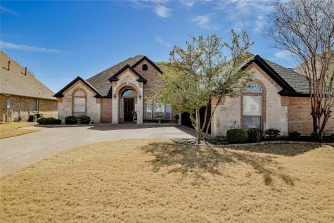 2608 Waters Edge Drive Granbury TX 76048