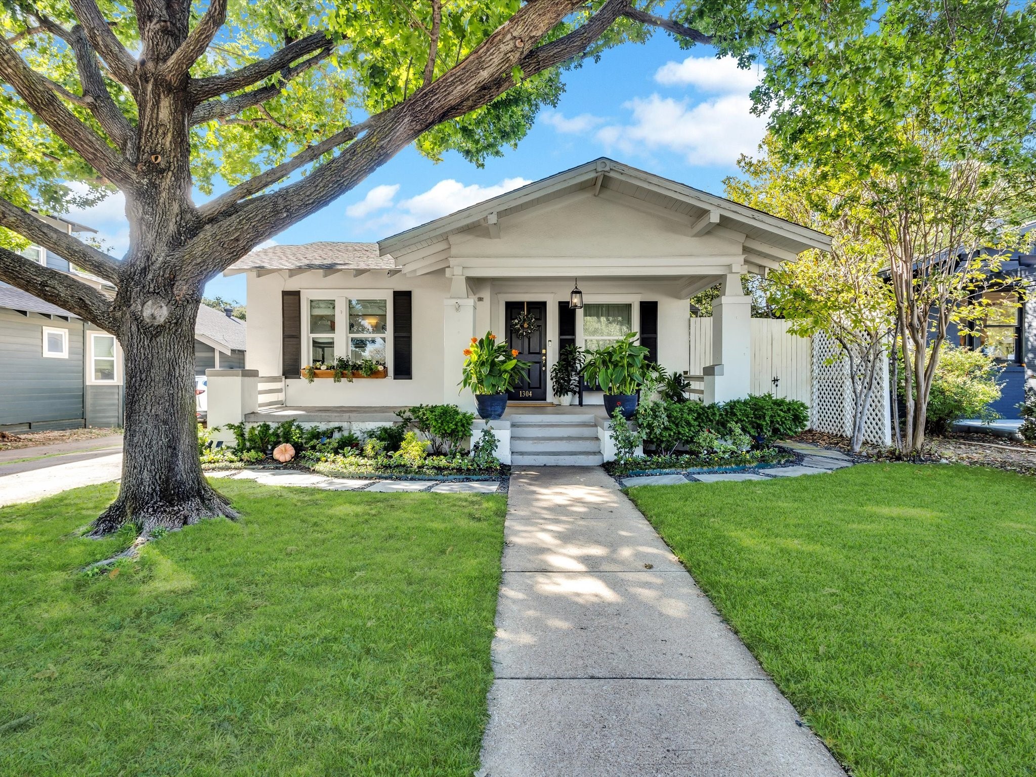 1304 Madeline Place Fort Worth TX 76107