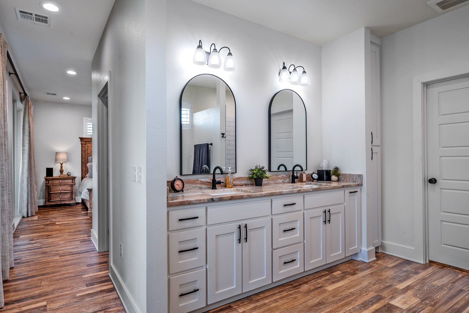 4509 Peach Tree Kingston OK 73439