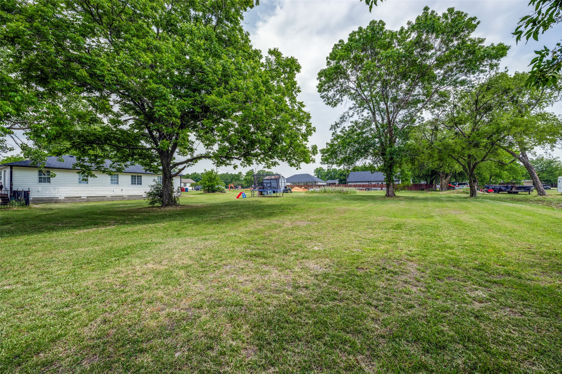 411 W Houston Street Leonard TX 75452