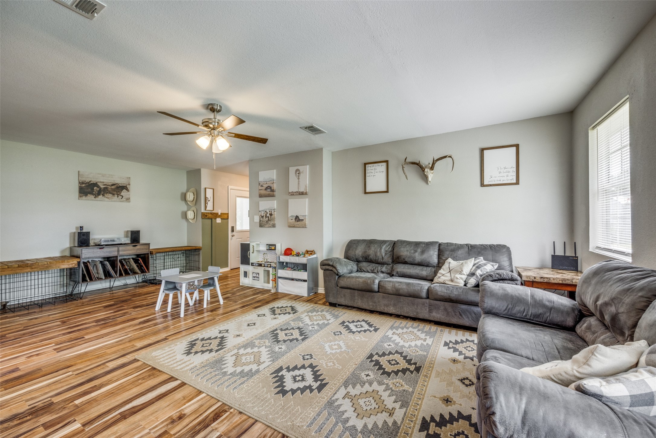 411 W Houston Street Leonard TX 75452