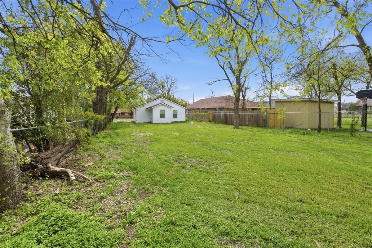 2803 Ross Avenue Waco TX 76711