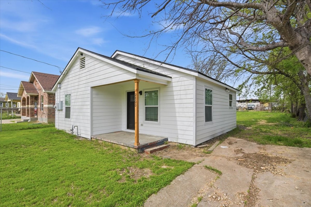 2803 Ross Avenue Waco TX 76711
