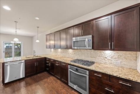 424 Hunt Drive Lewisville TX 75067