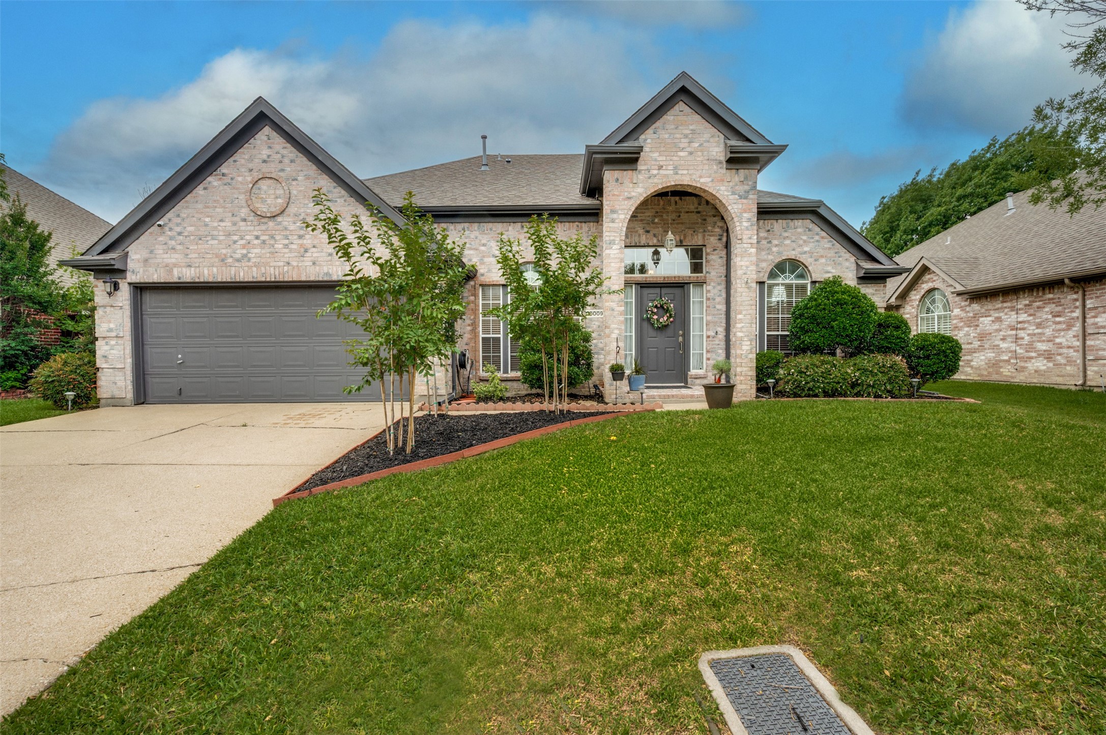 10009 White Lane Irving TX 75063