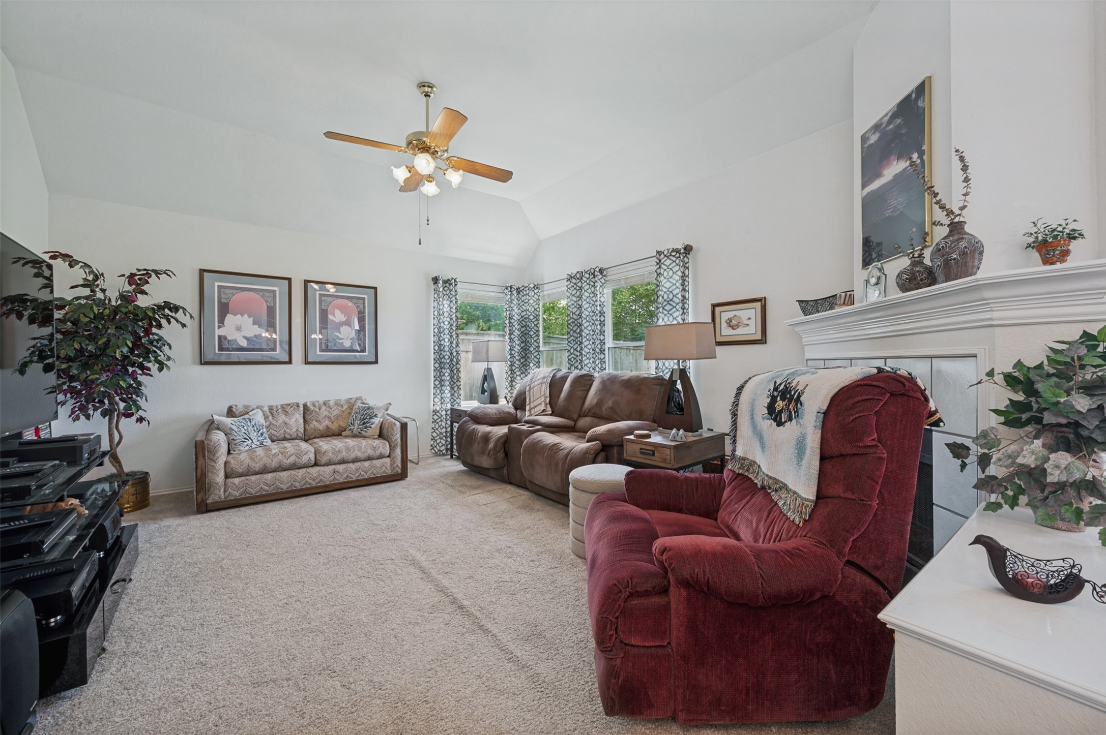 10009 White Lane Irving TX 75063