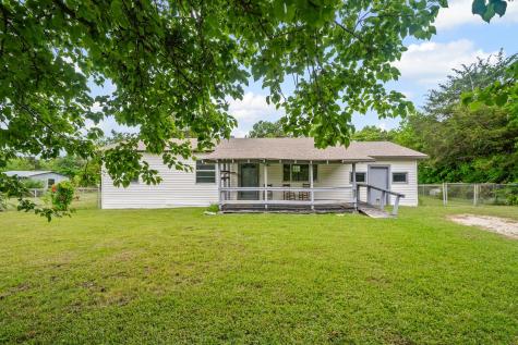 877 County Road 1001 Greenville TX 75401