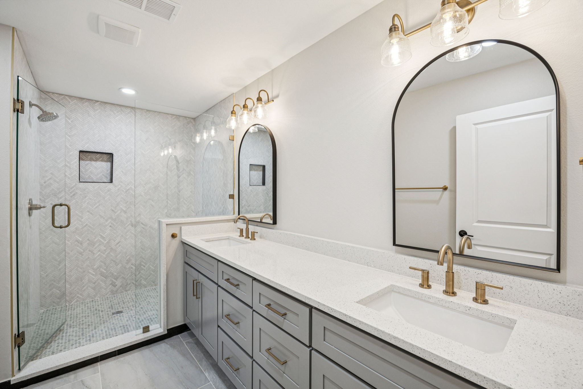 4408 Forest Bend Dallas TX 75244