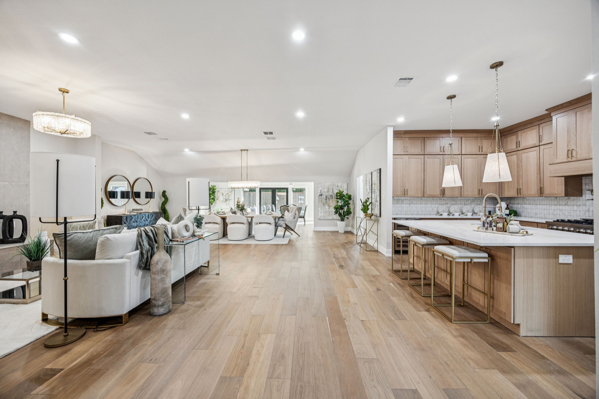 4408 Forest Bend Dallas TX 75244