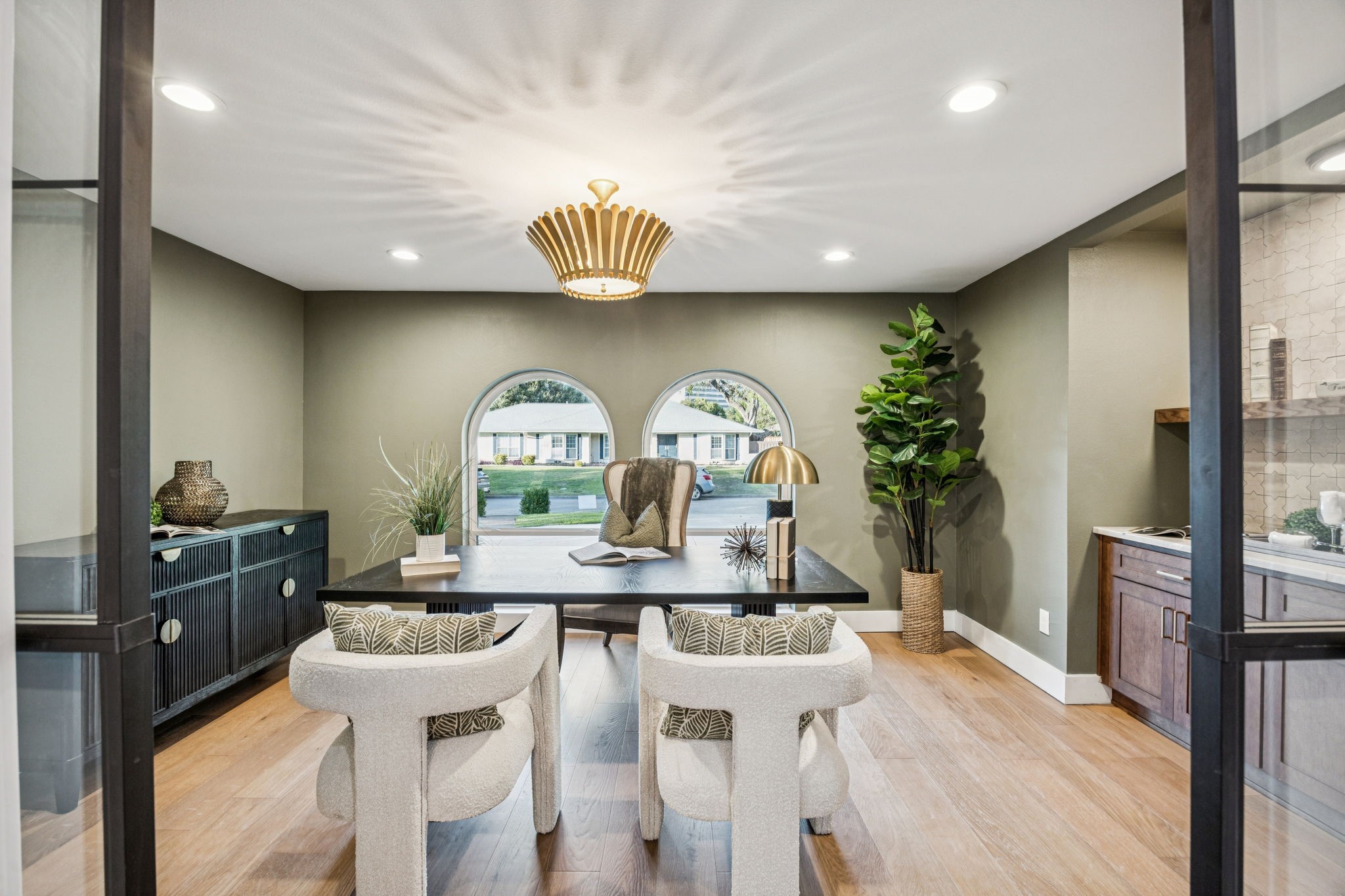 4408 Forest Bend Dallas TX 75244