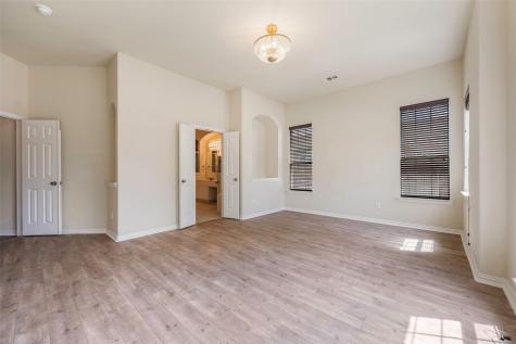2505 Claymore Avenue Garland TX 75043