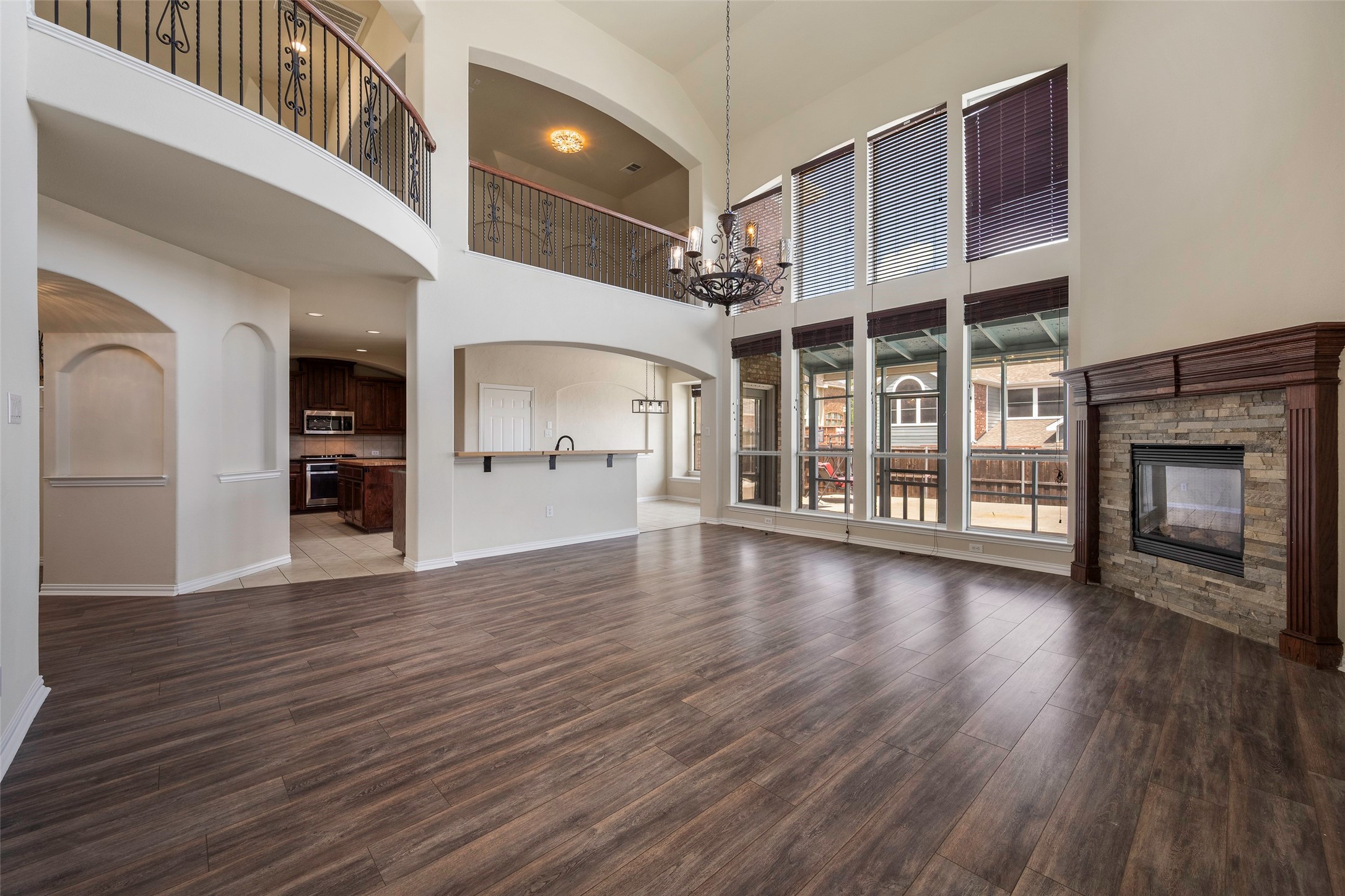 2505 Claymore Avenue Garland TX 75043