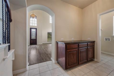 2505 Claymore Avenue Garland TX 75043