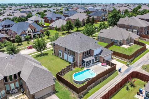 2505 Claymore Avenue Garland TX 75043
