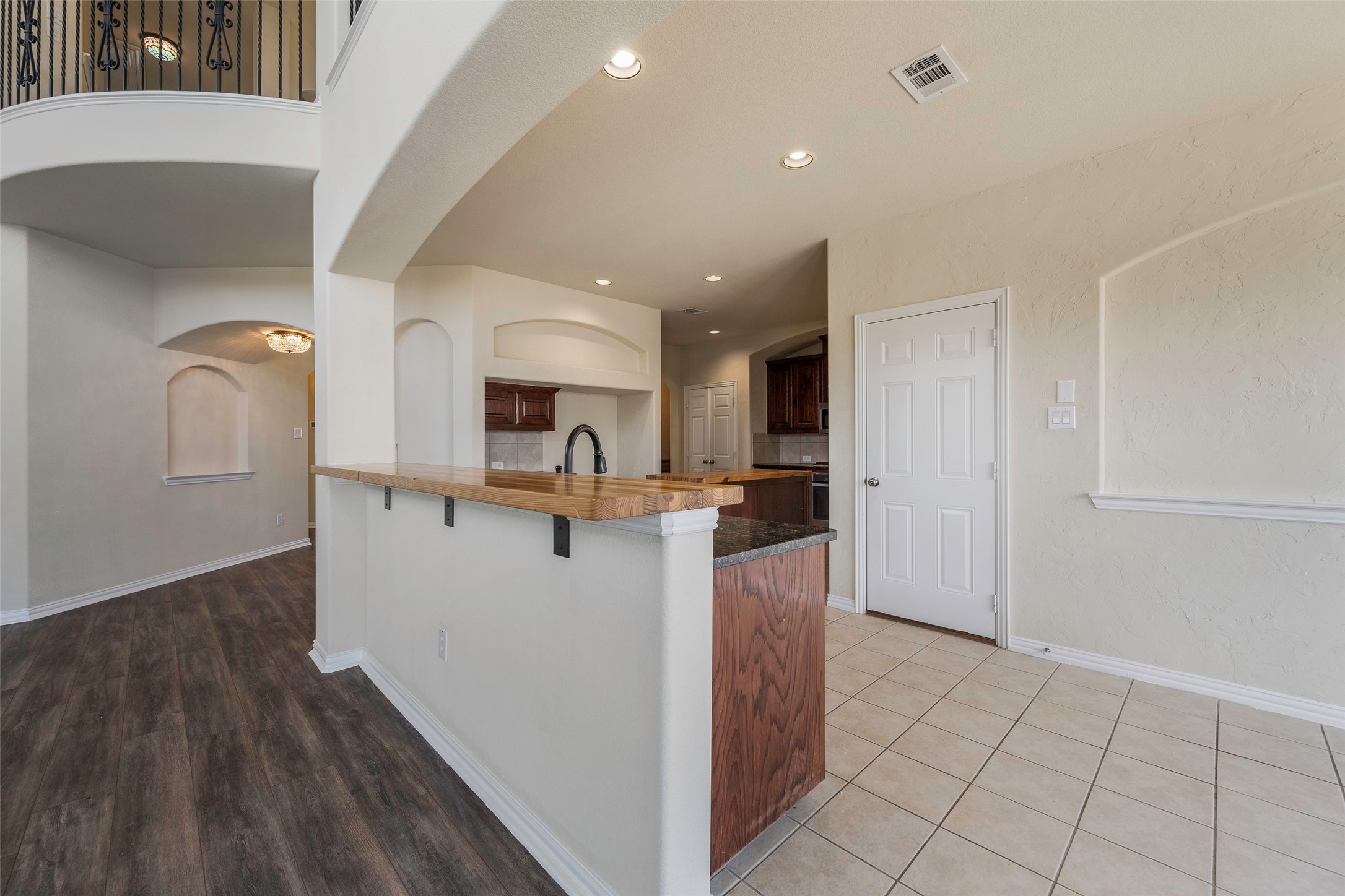 2505 Claymore Avenue Garland TX 75043
