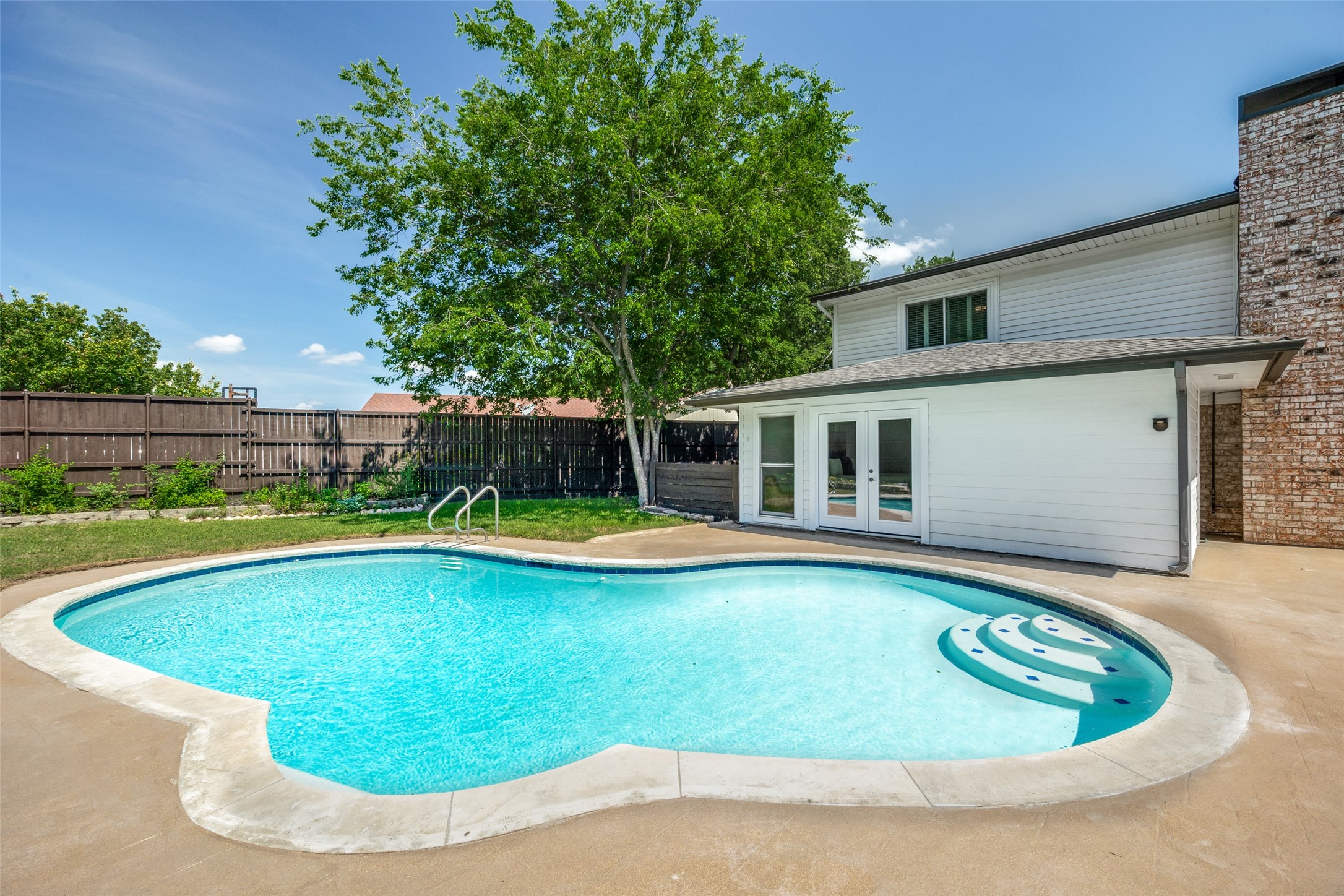 2736 S Colfax Circle Plano TX 75075