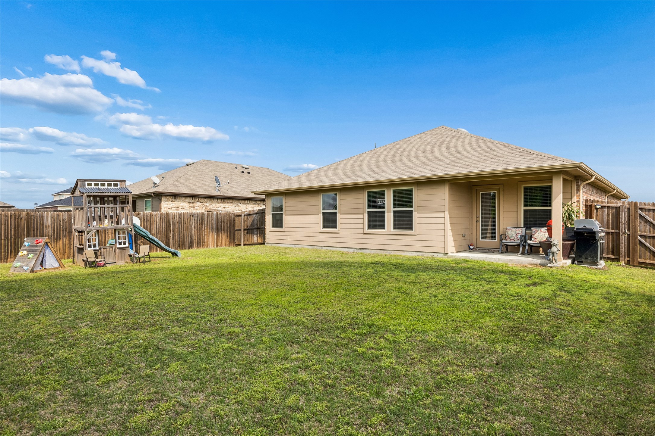 802 Rustic Way Royse City TX 75189
