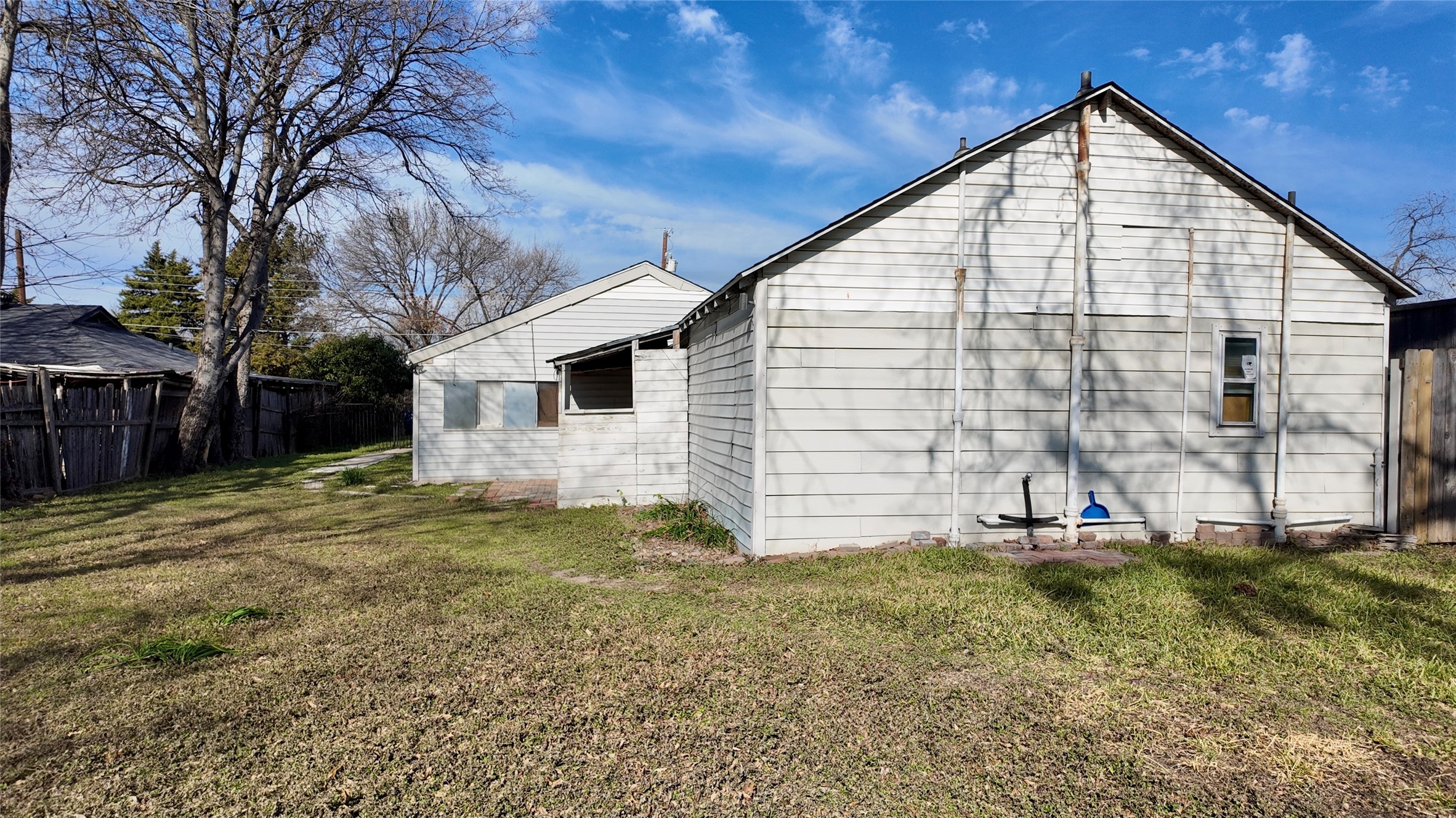 3512 Cortez Drive Dallas TX 75220