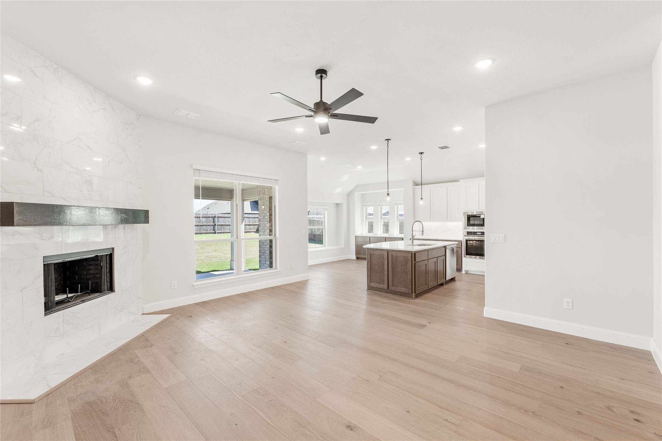 182 Memory Lane Waxahachie TX 75165