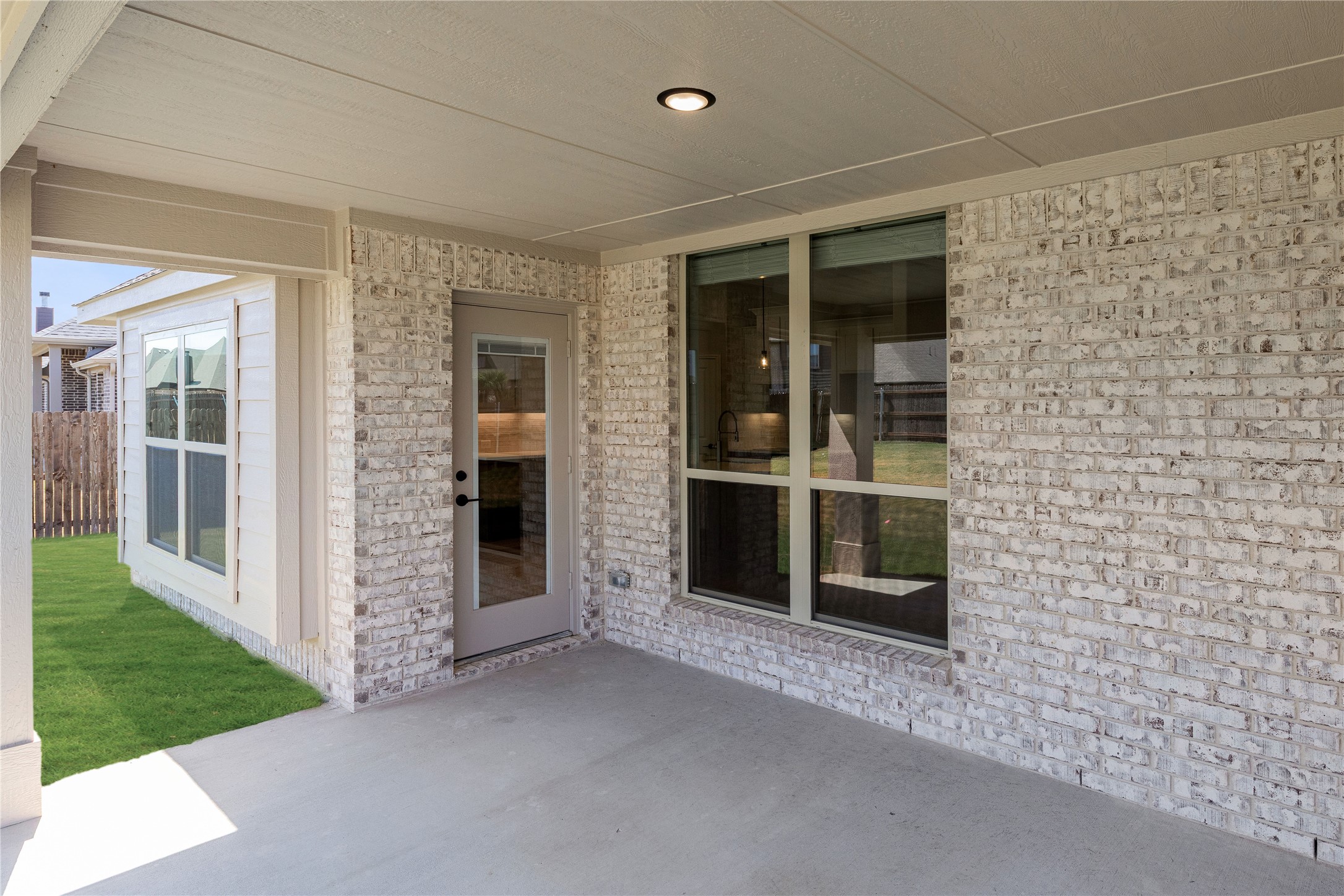 182 Memory Lane Waxahachie TX 75165